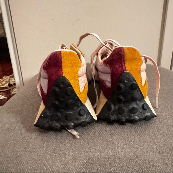 New Balance 327 'Vintage Worn Pack - Golden Hour Dust Blue' - Two Tone - Picture 12 of 13